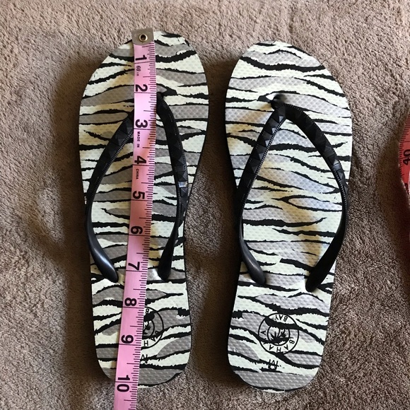 Sandals - Picture 3 of 3